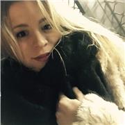 Studentessa universitaria di economia si rende disponibile per dare lezioni di matematica